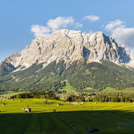 Mein Kraftplatz - Panoramablick Und Freiraum Auf 150qm Fuer Bis Zu 8 Personen Ehrwald